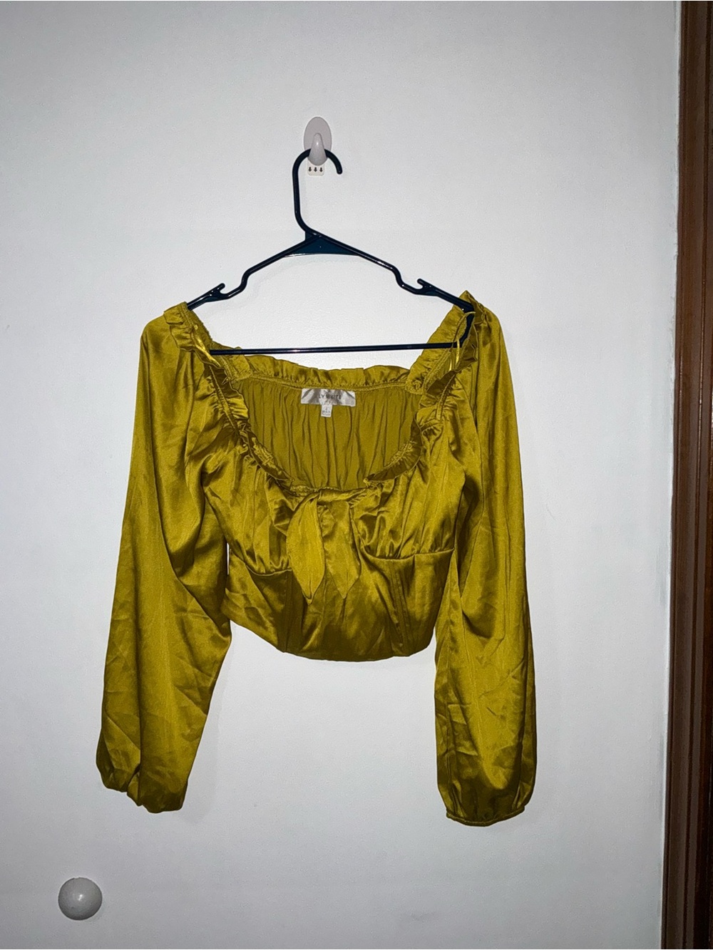 Lily White Satin Cropped Peasant Top in Olive